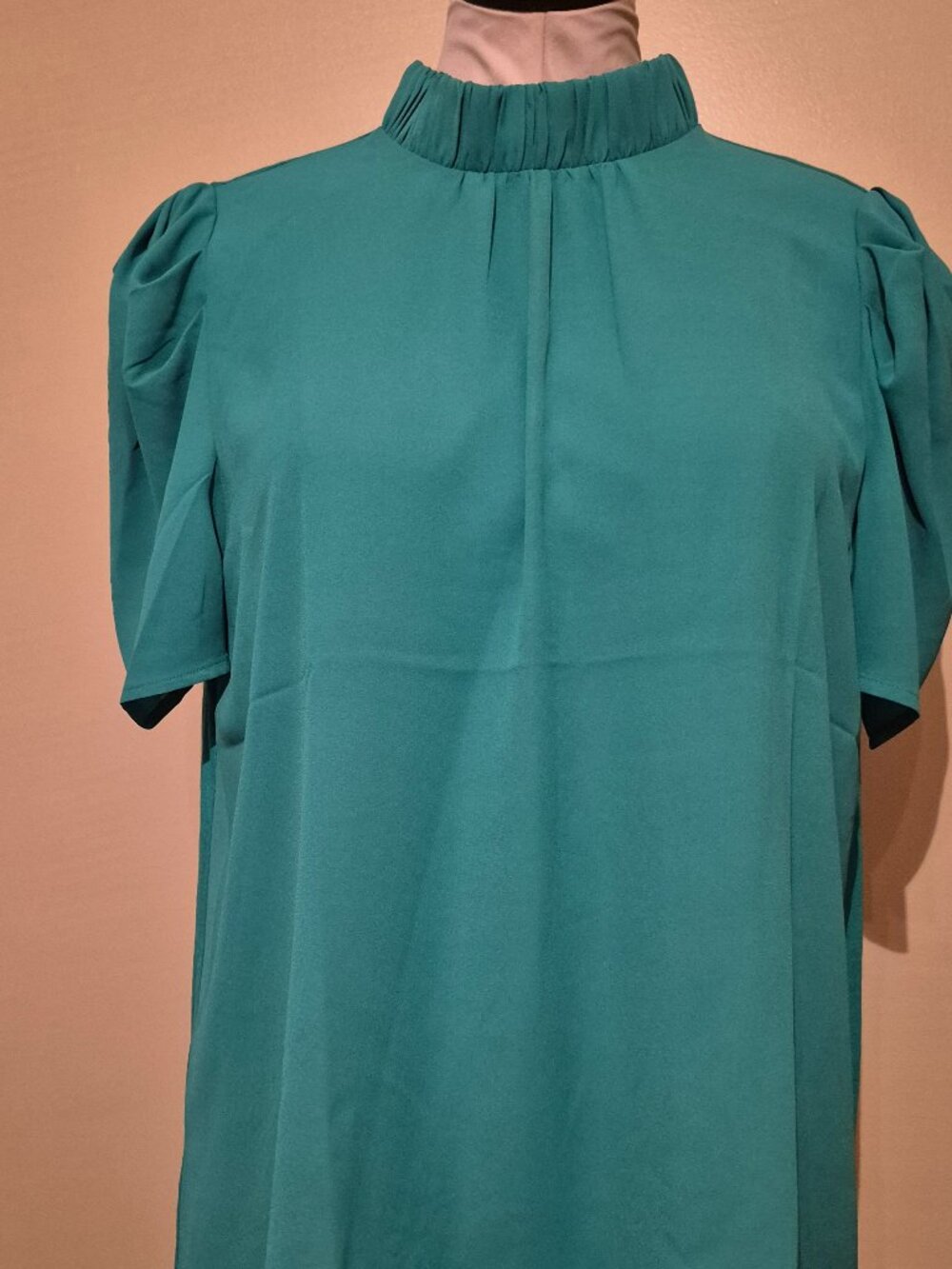 Loft kelly green mock neck shirt